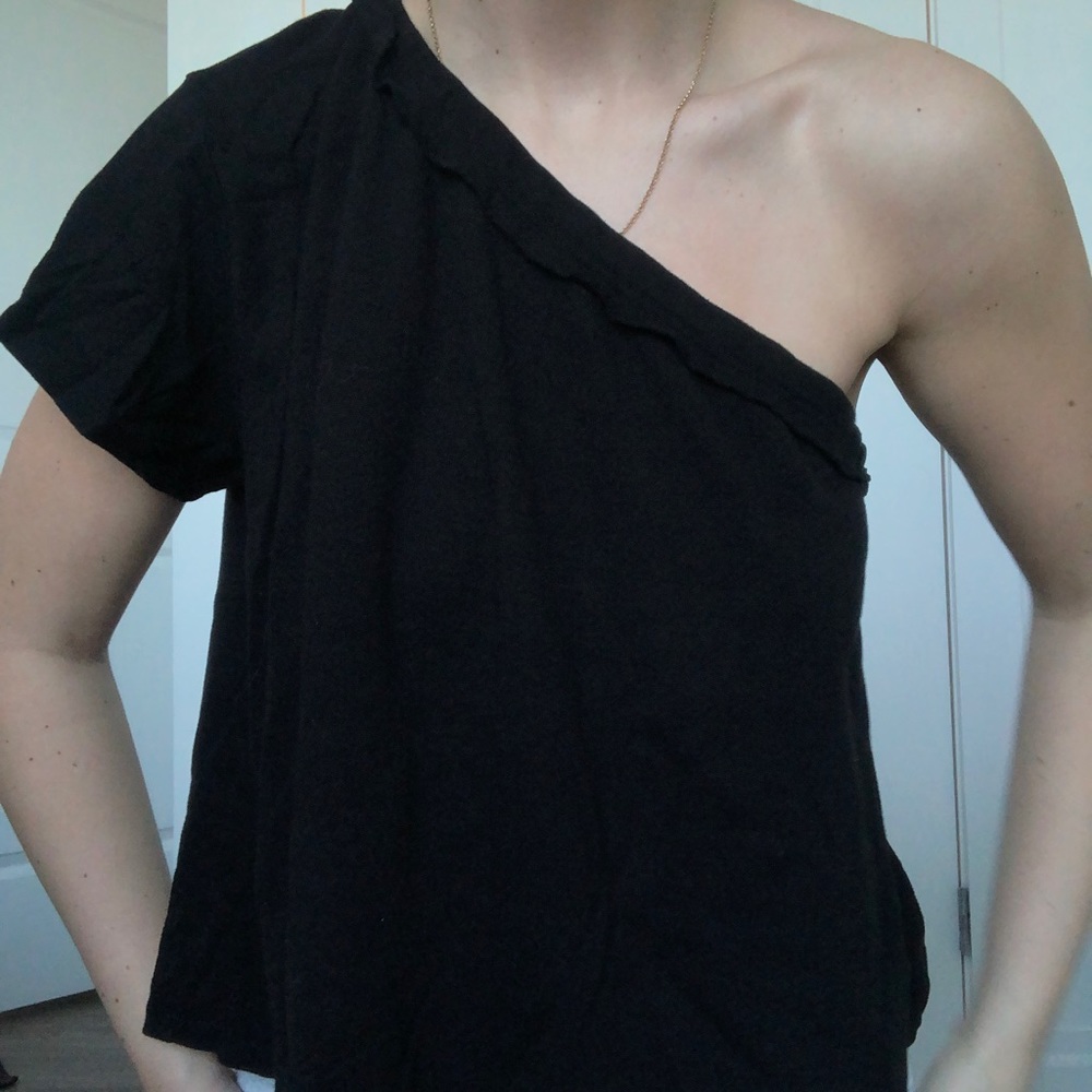 One Shoulder Tee - Picture 2 of 2